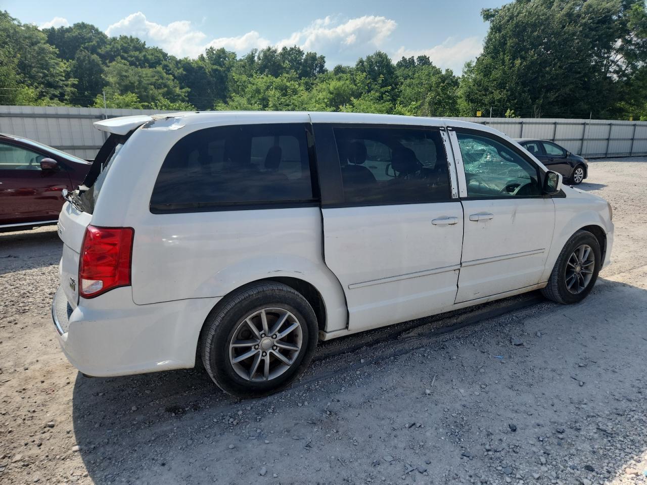 2014 Dodge Grand Caravan R/T - Фото 3
