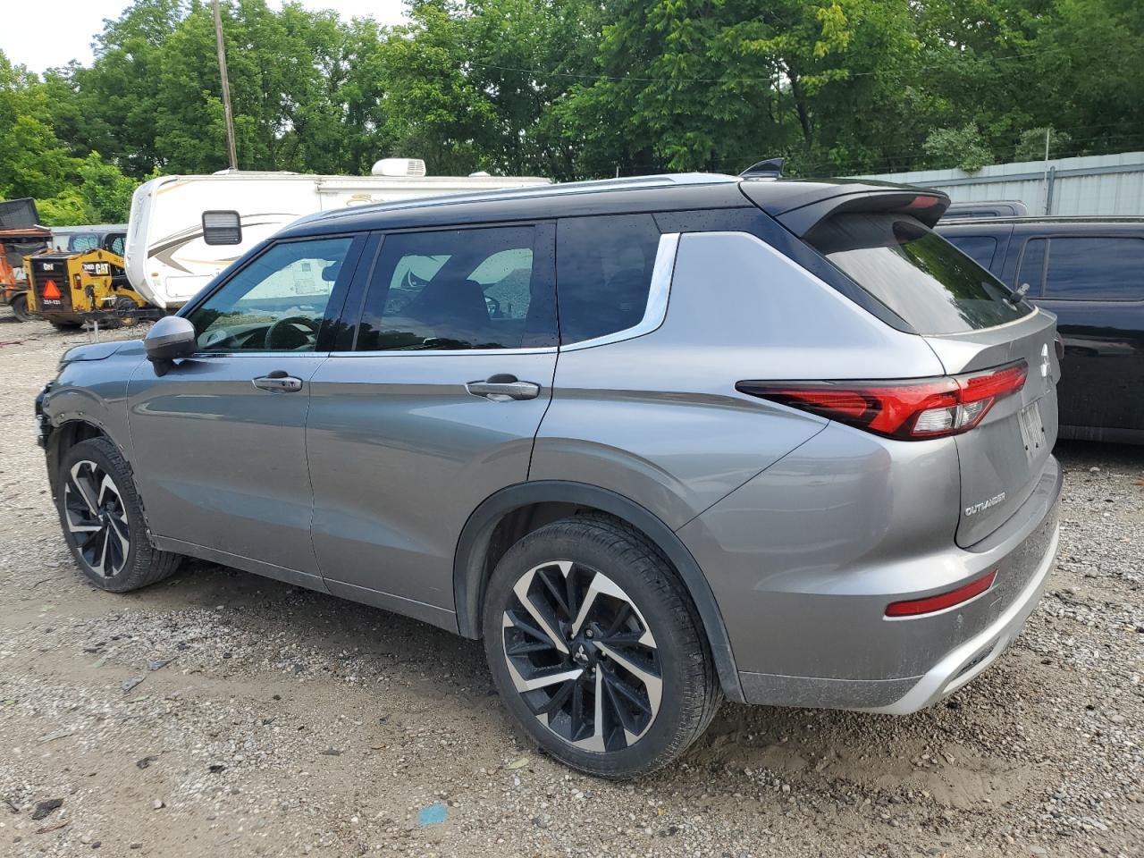 2023 Mitsubishi Outlander Sel - Image 2