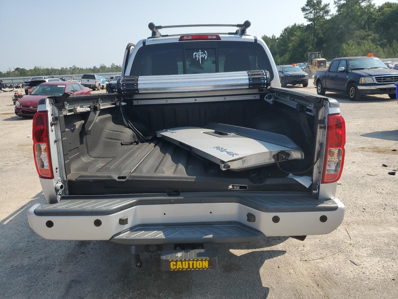 2021 Nissan Frontier Pro-4X - Фото 6