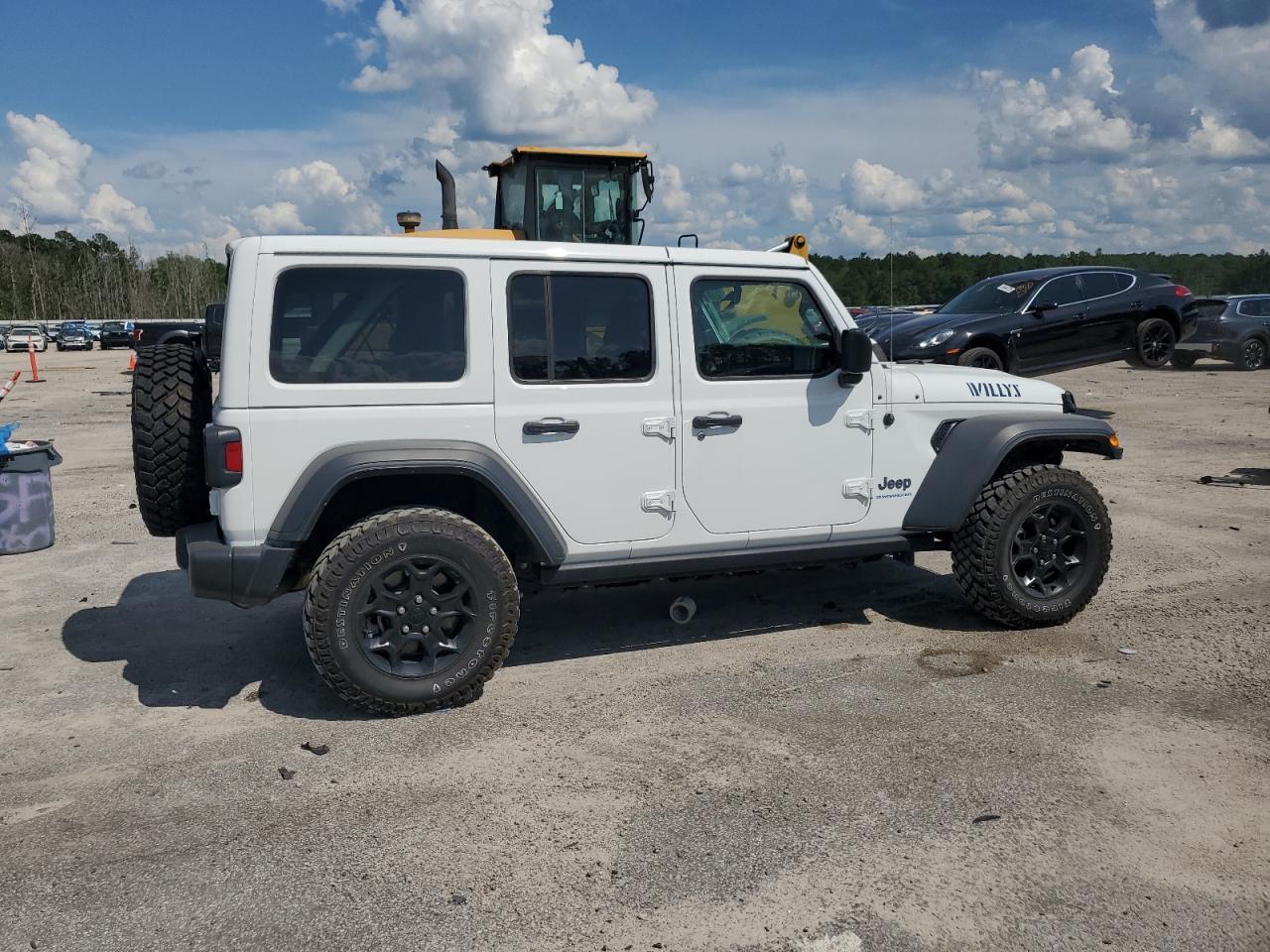 2023 Jeep Wrangler 4Xe - Фото 3