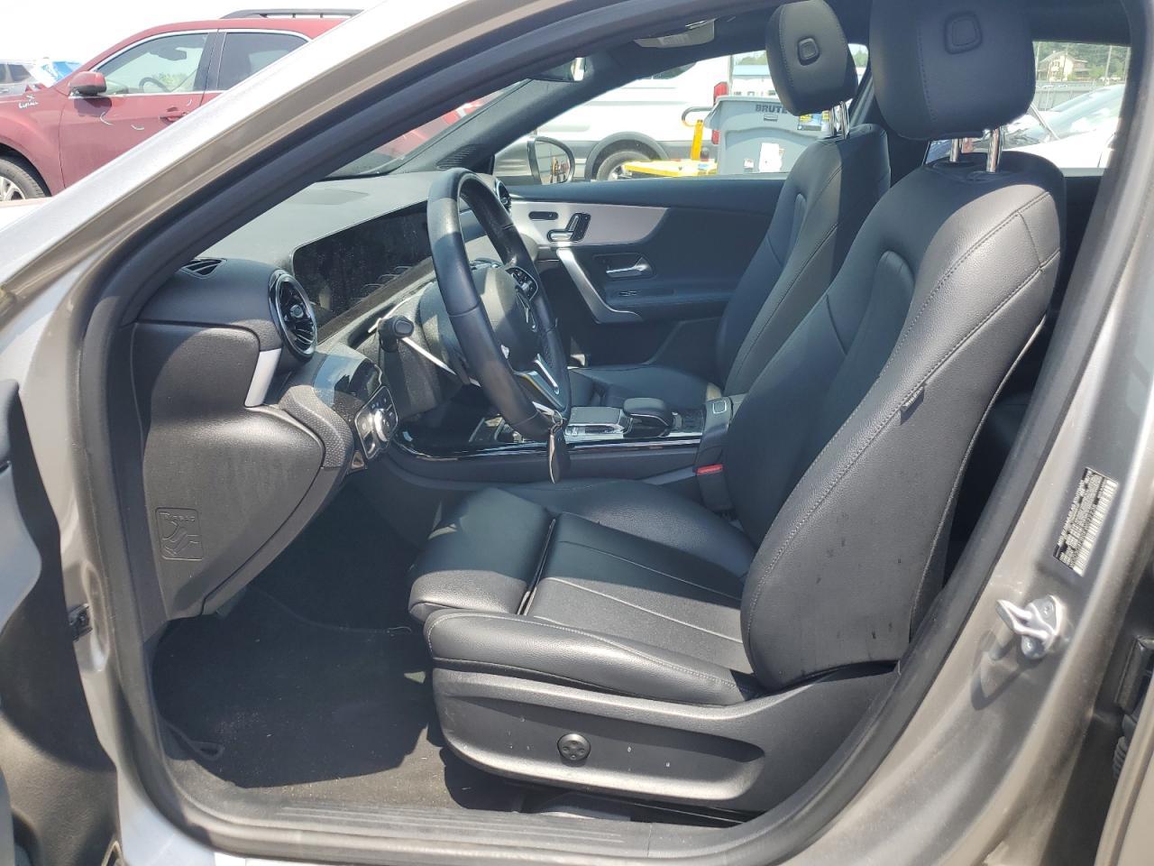 2019 Mercedes-Benz A 220 4Matic - Image 7