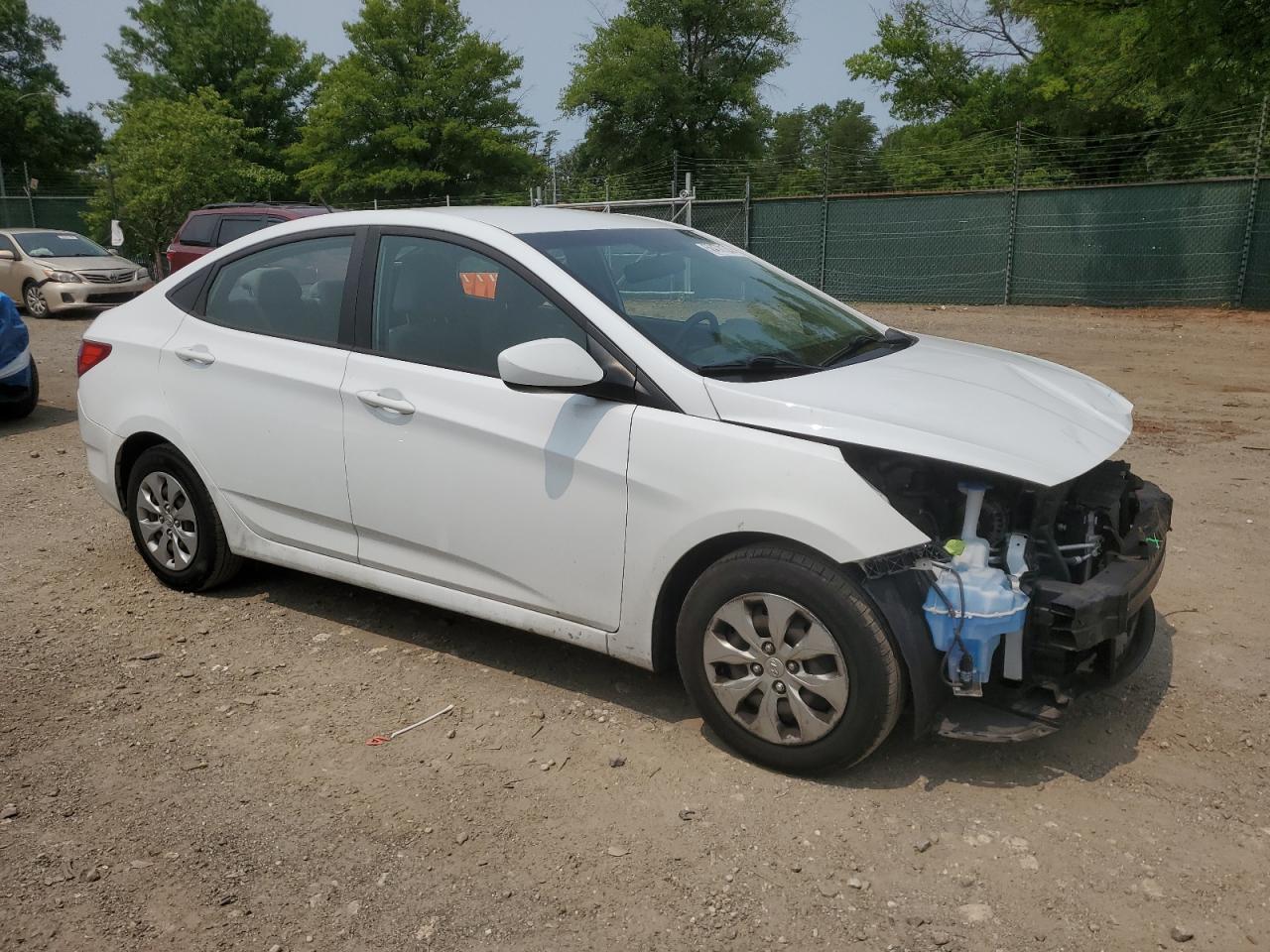 2017 Hyundai Accent Se - Image 4