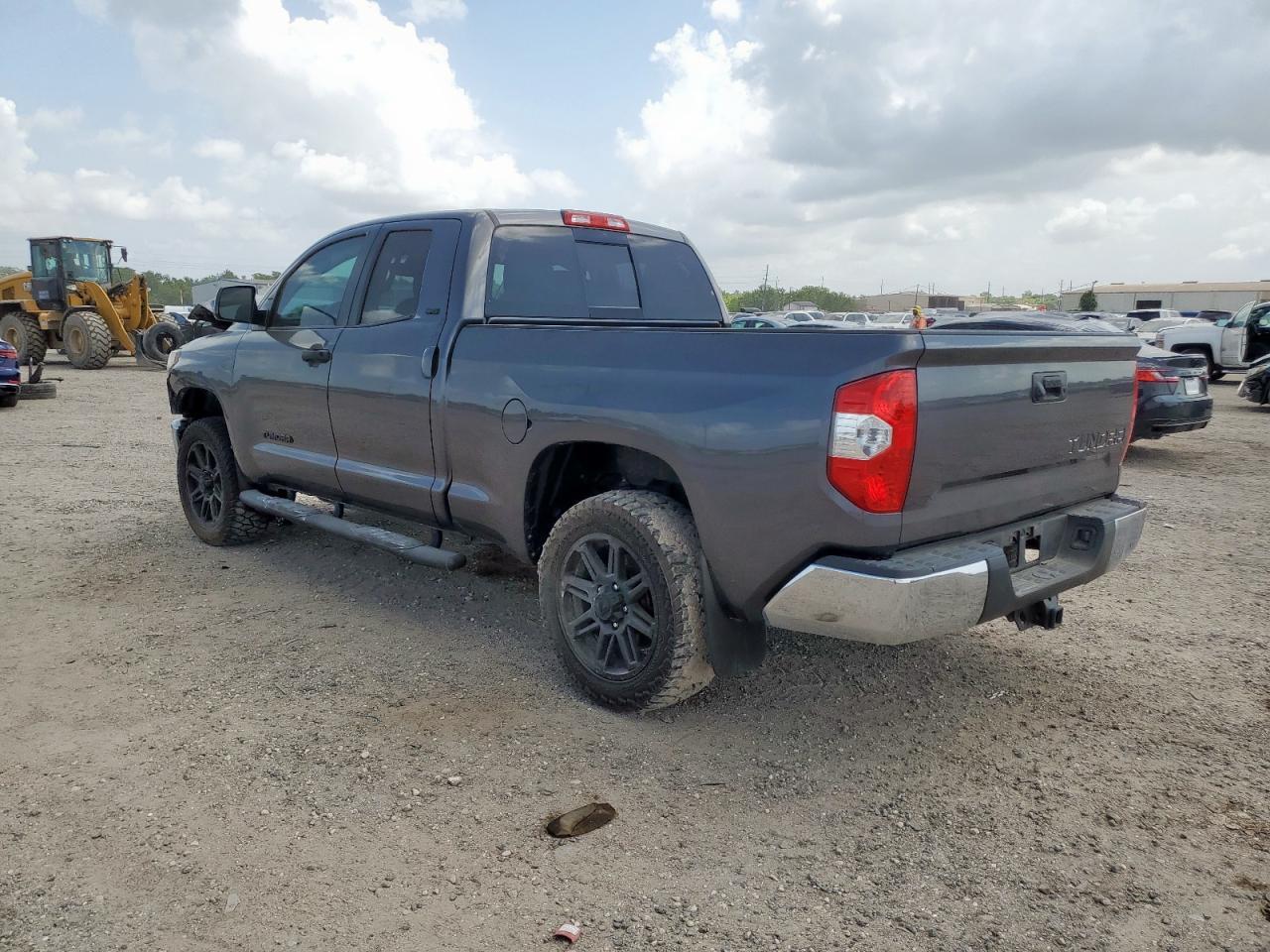 2018 Toyota Tundra Double Cab Sr - Фото 2