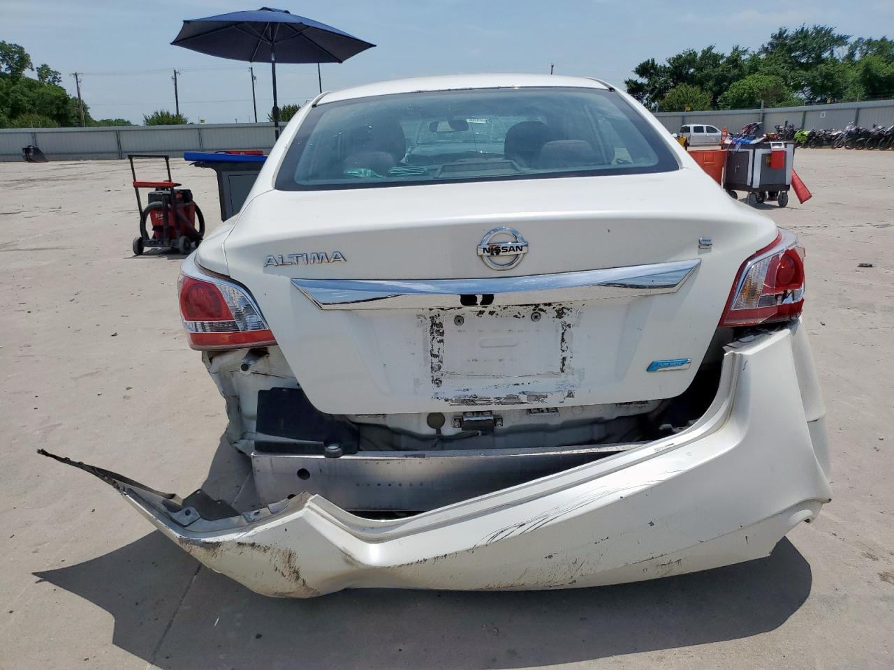 2013 Nissan Altima 2.5 - Фото 6
