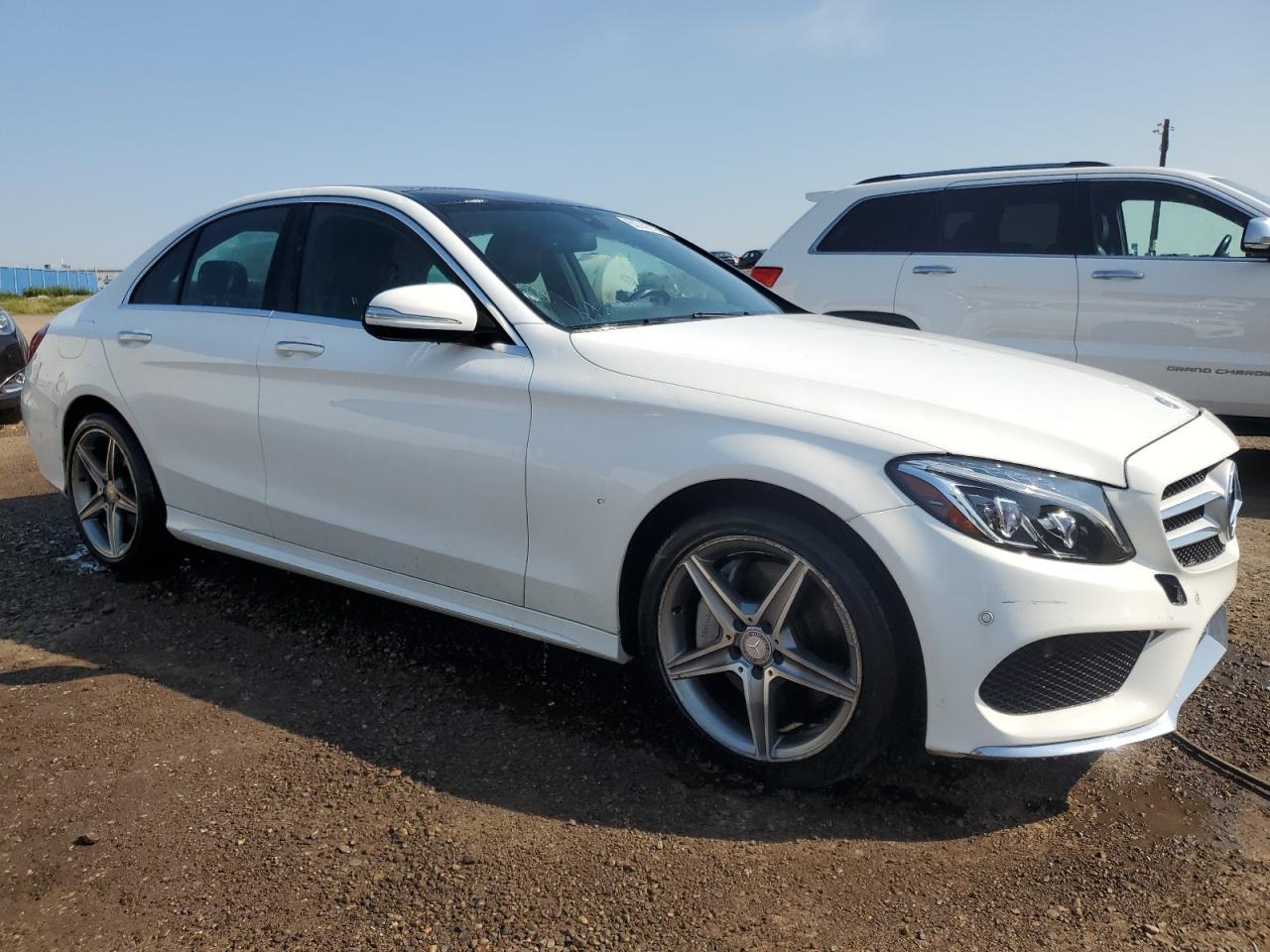 2015 Mercedes-Benz C 300 4Matic - Фото 4