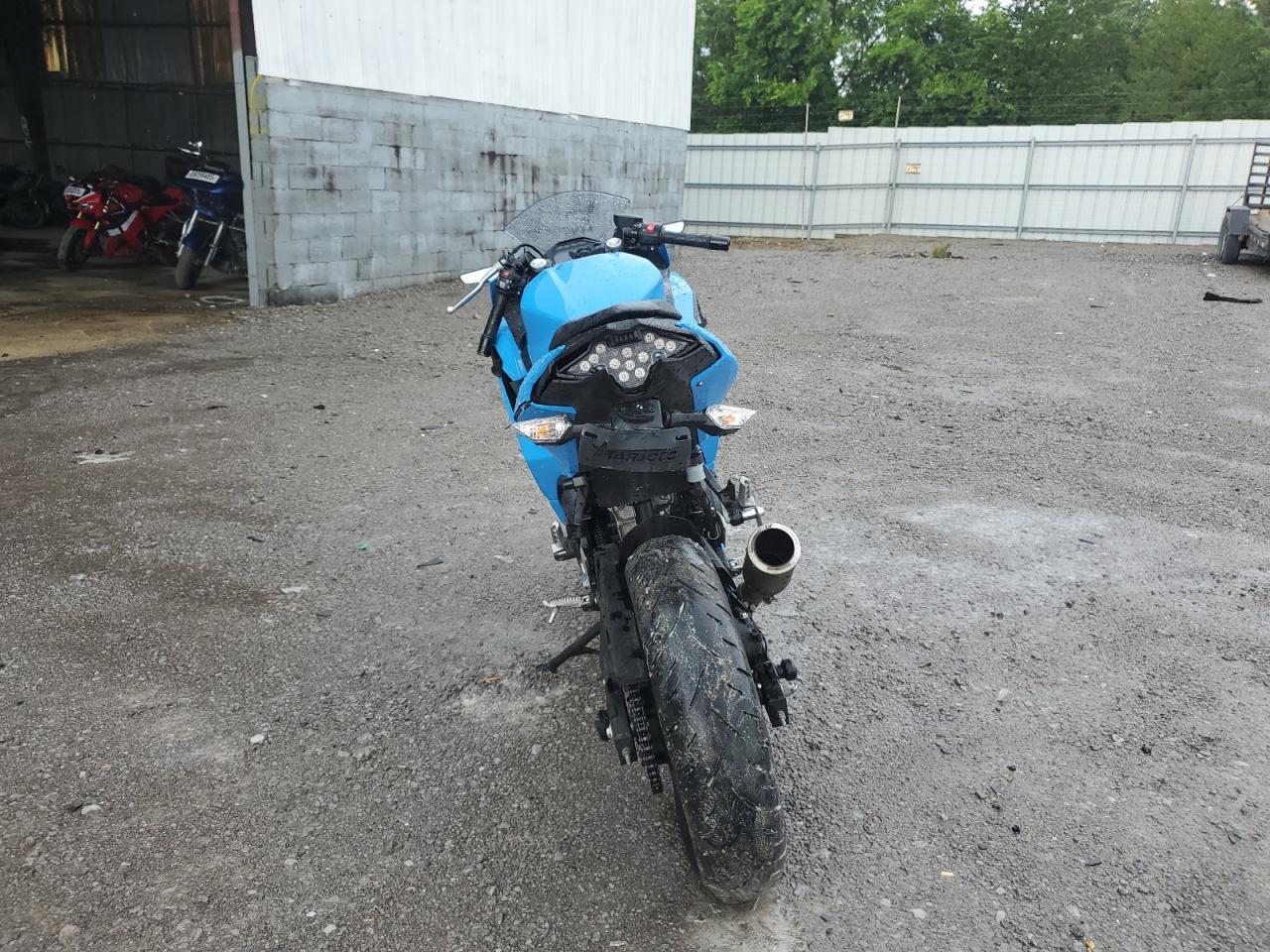 2024 Kawasaki Ex500 - Фото 4