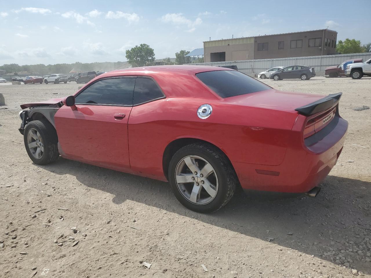 2012 Dodge Challenger Sxt - Image 2