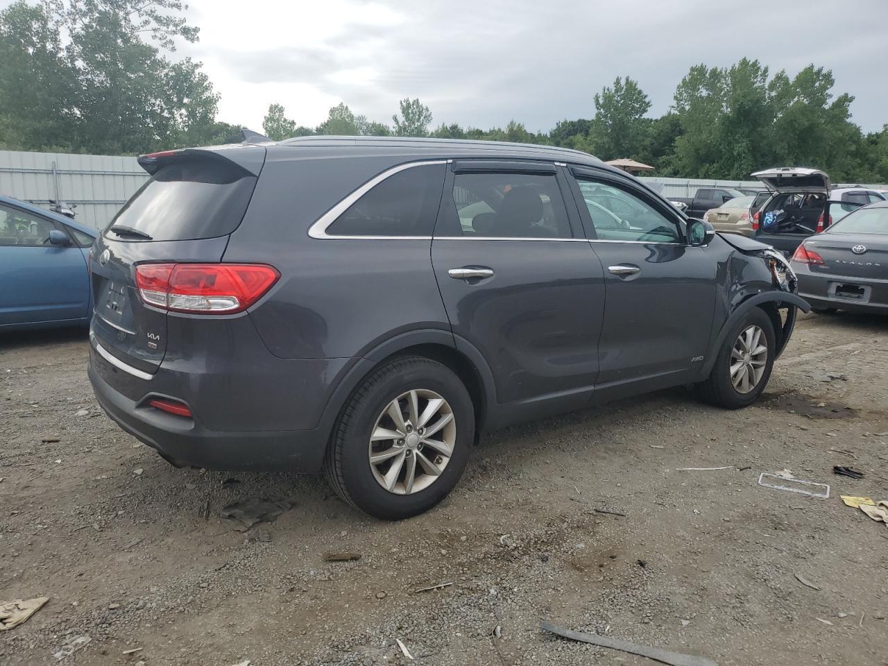 2018 Kia Sorento Lx - Image 3