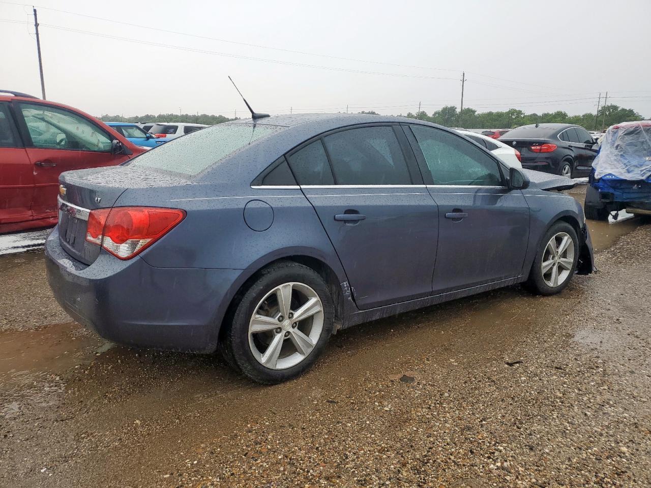 2013 Chevrolet Cruze Lt - Image 3