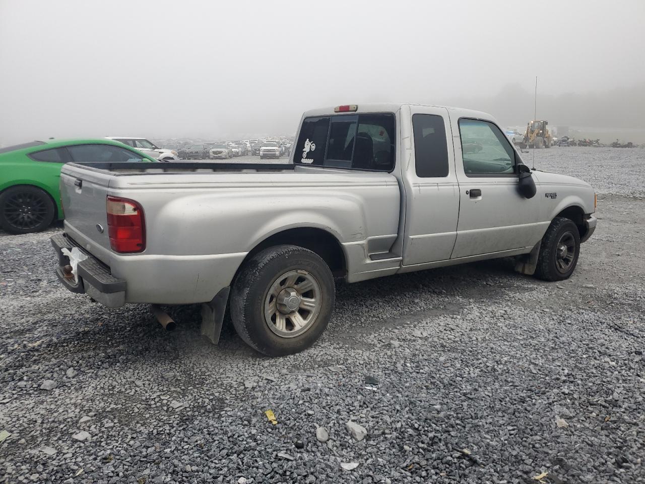 2001 Ford Ranger Super Cab - Image 3