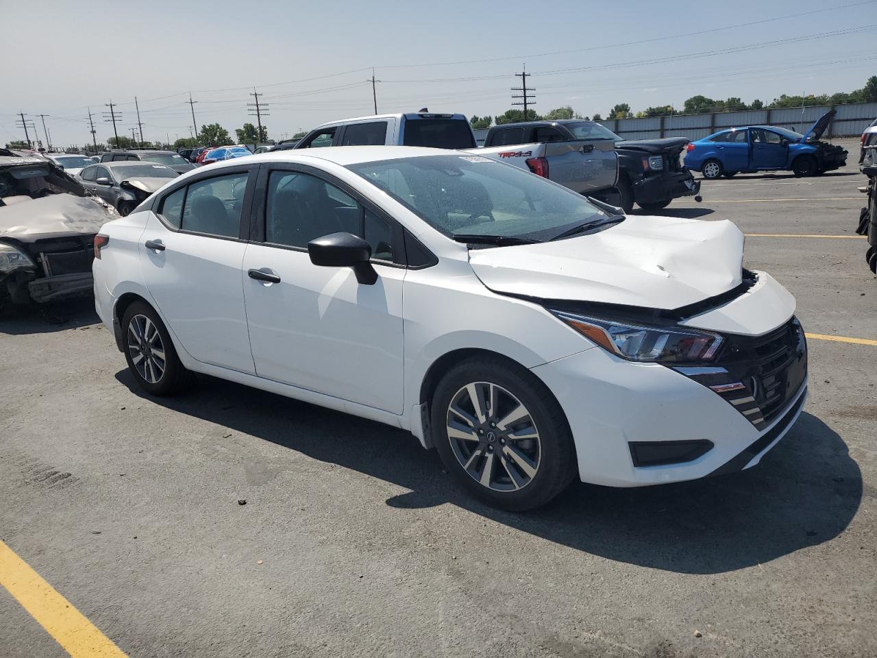 2023 Nissan Versa S - Фото 4