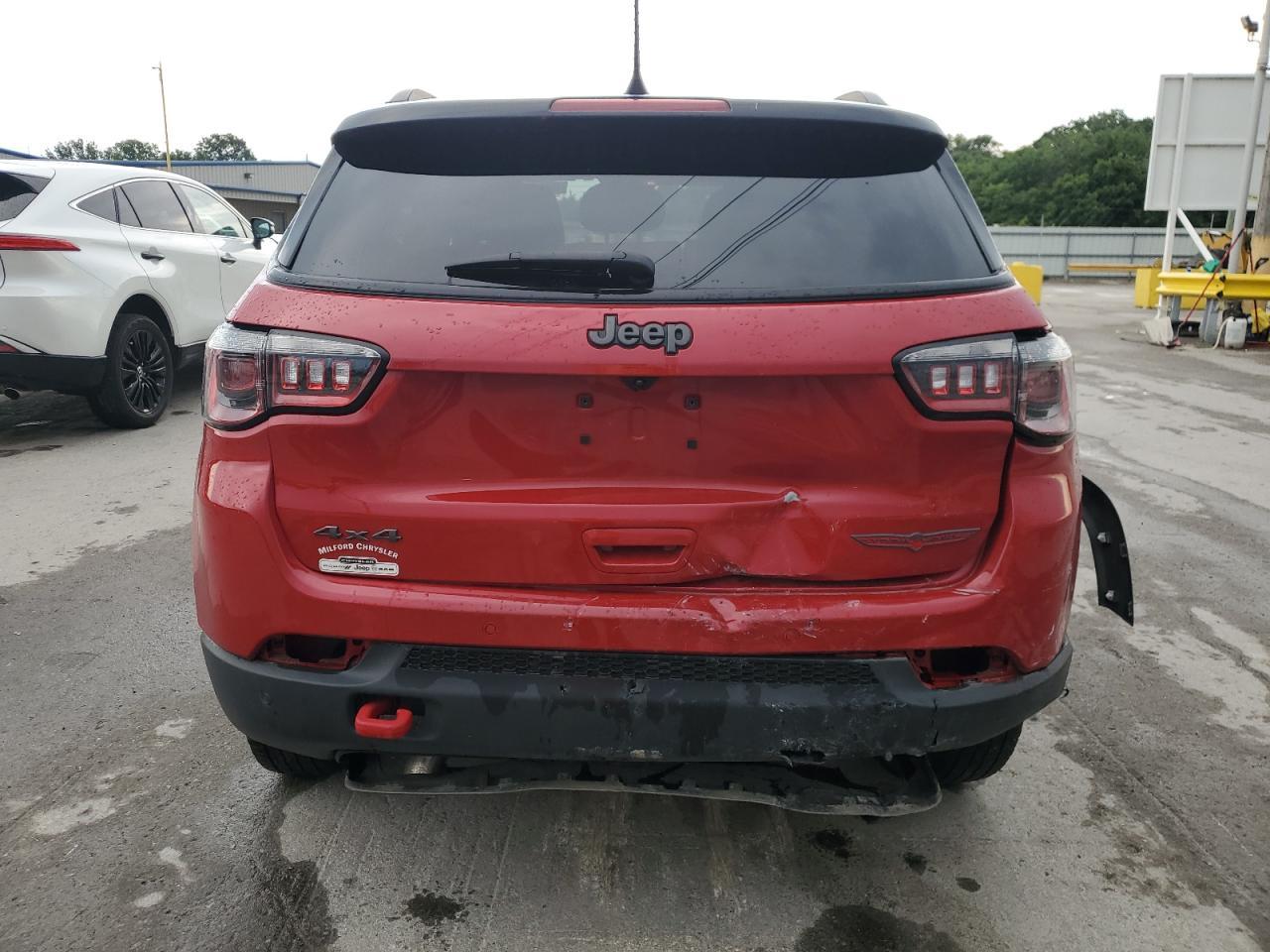 2023 Jeep Compass Trailhawk - Image 6