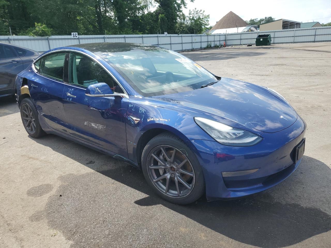 2020 Tesla Model 3 - Фото 4