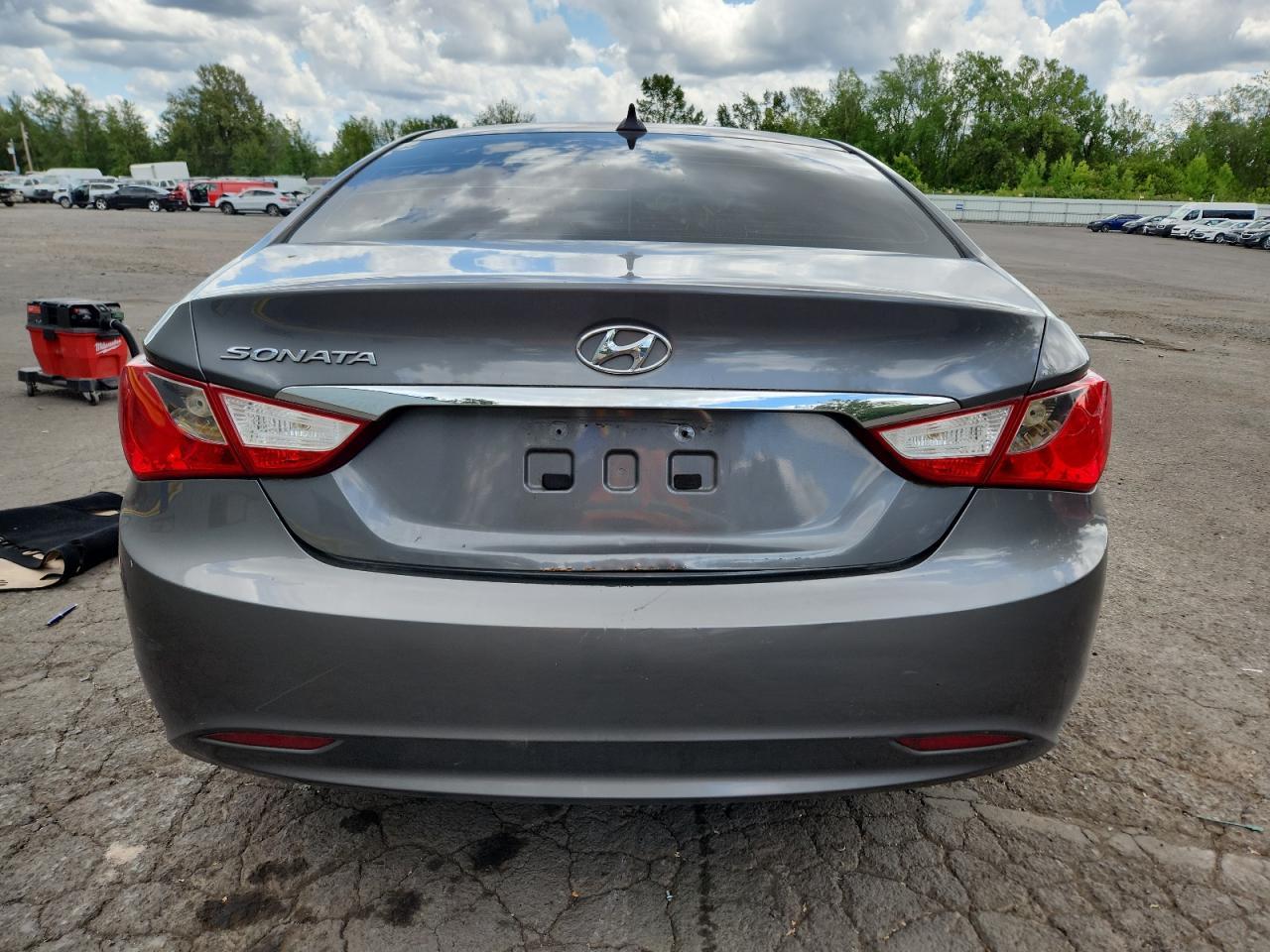 2012 Hyundai Sonata Gls - Image 6