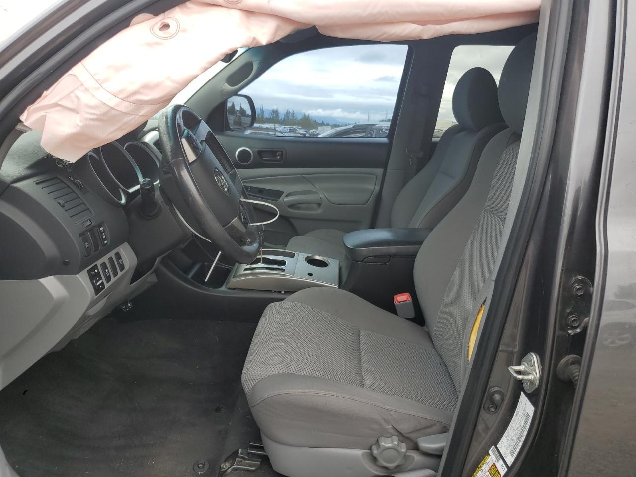 2015 Toyota Tacoma Double Cab - Image 7