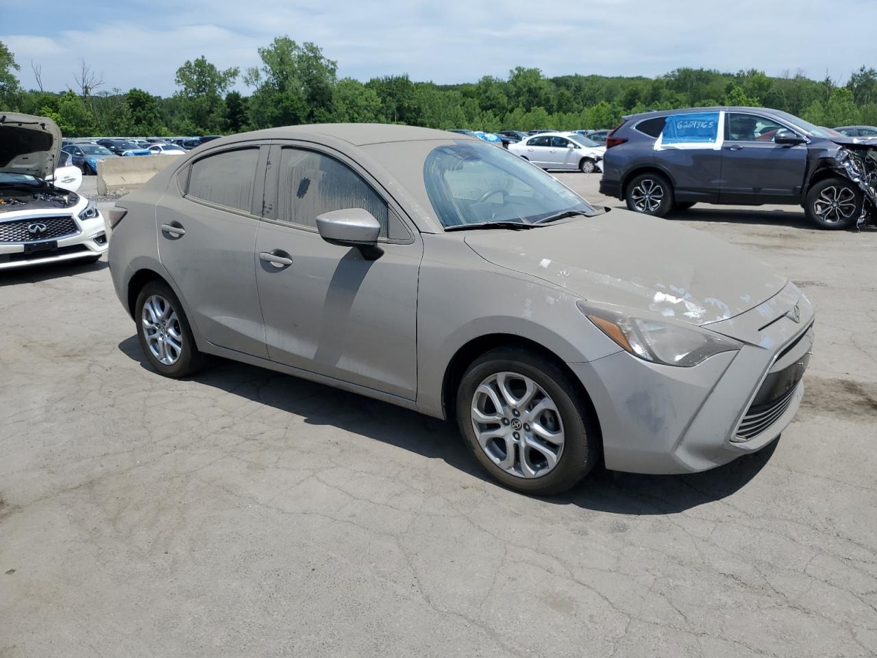 2016 Scion Ia - Фото 4