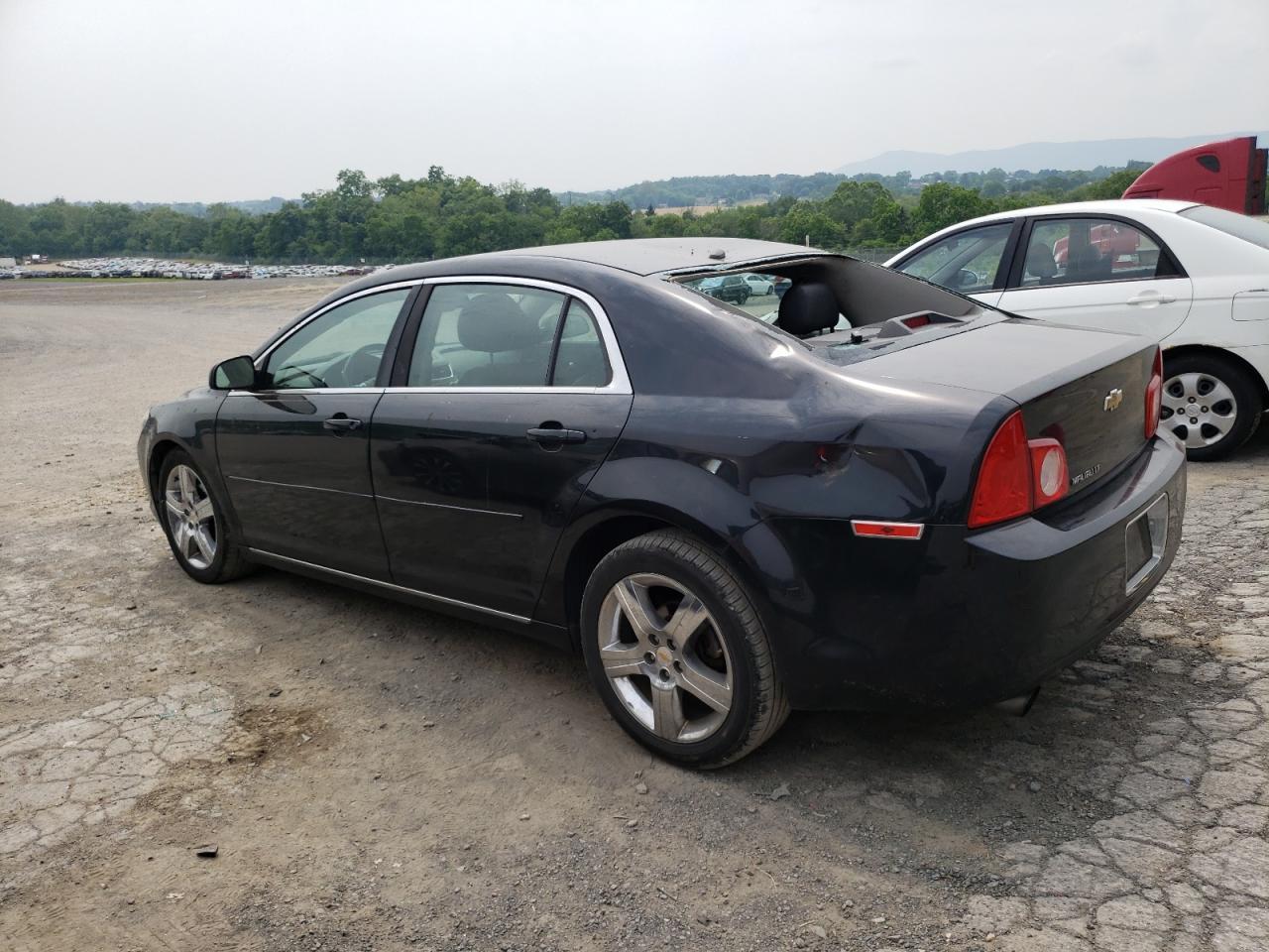 2011 Chevrolet Malibu 2Lt - Фото 2