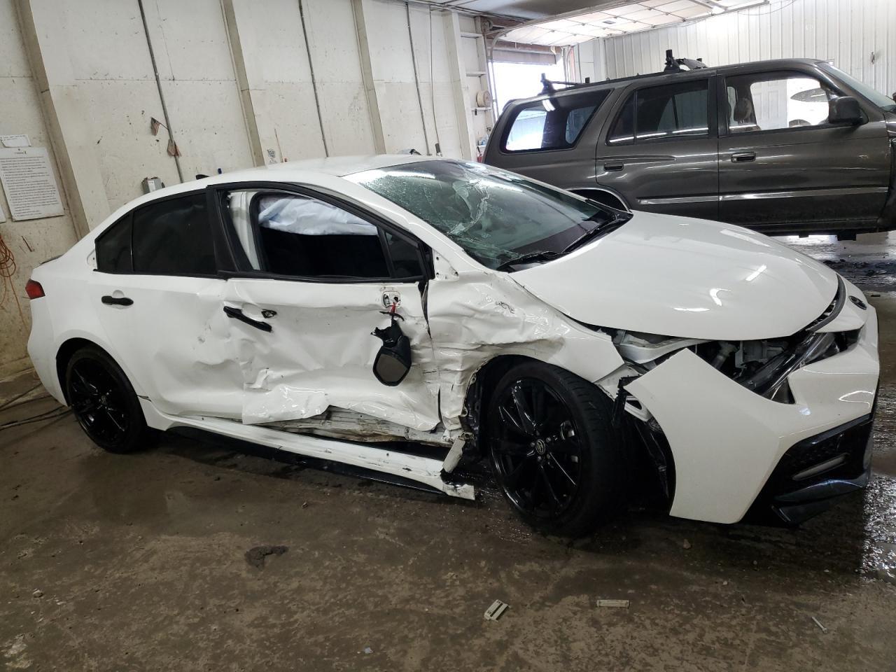 2020 Toyota Corolla Se - Фото 4