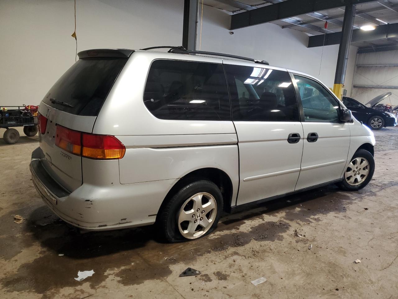 2003 Honda Odyssey Lx - Image 3
