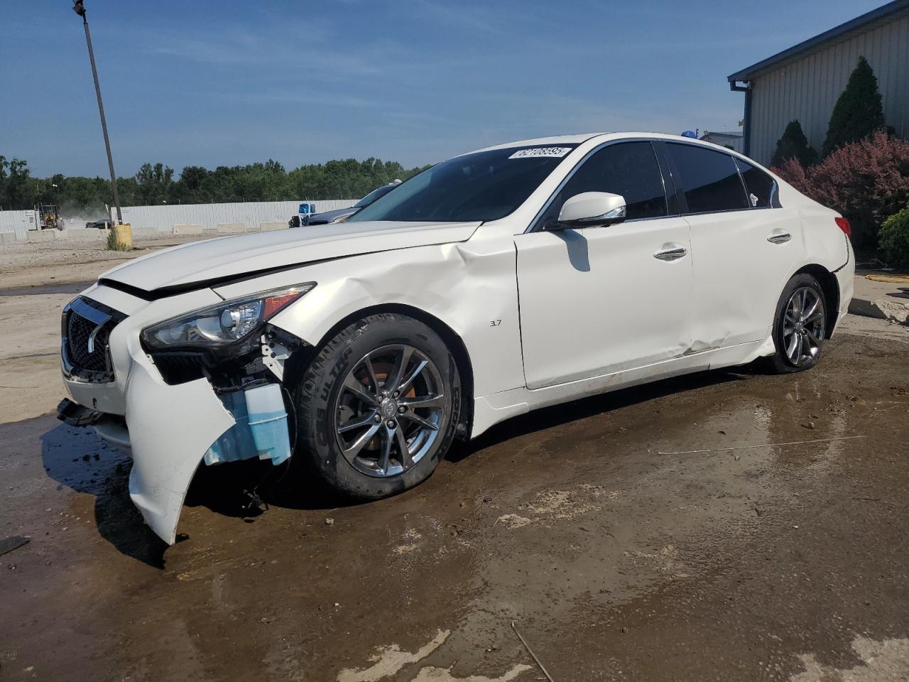 2015 Infiniti Q50 Base