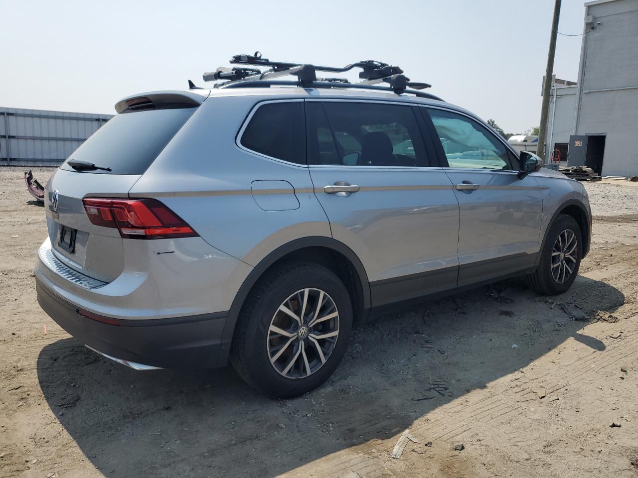 2019 Volkswagen Tiguan Se - Фото 3