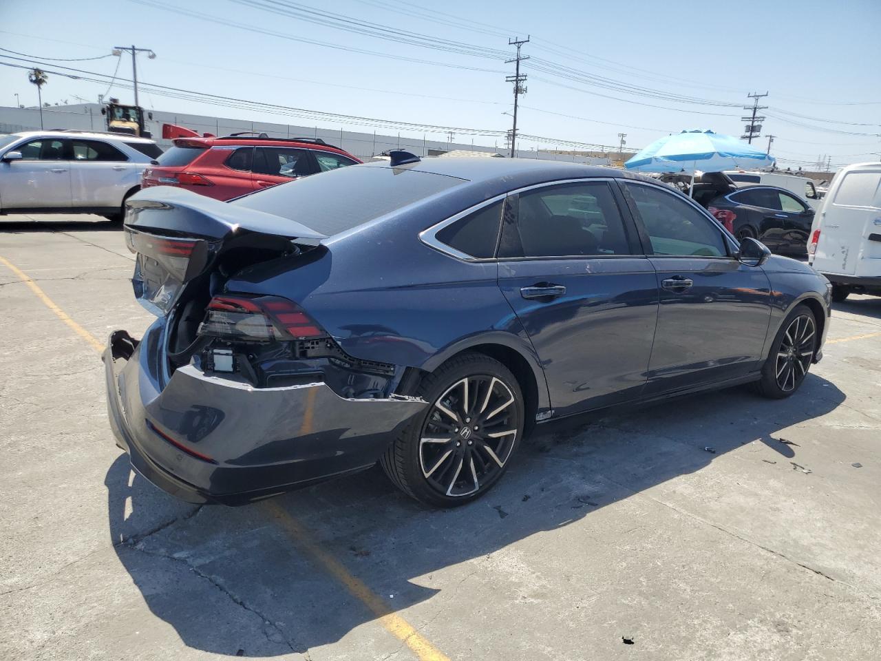 2024 Honda Accord Touring Hybrid - Image 3