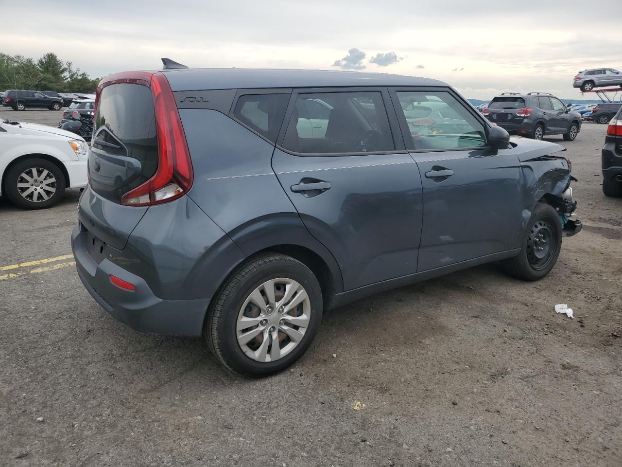 2020 Kia Soul Lx - Фото 3