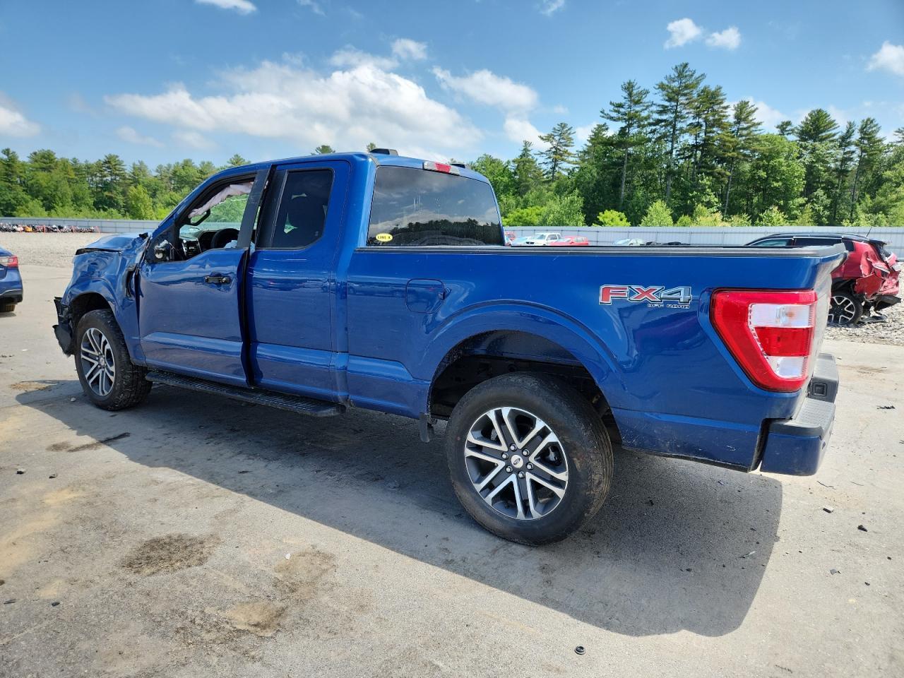 2023 Ford F150 Super Cab - Фото 2