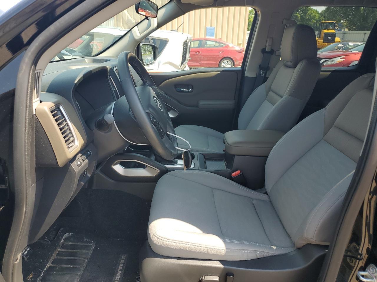 2023 Nissan Frontier S - Фото 7