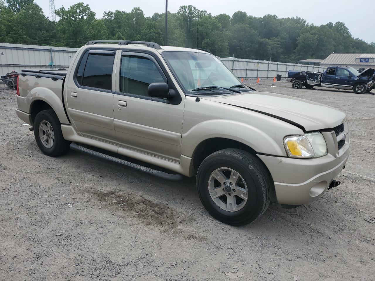 2005 Ford Explorer Sport Trac - Фото 4