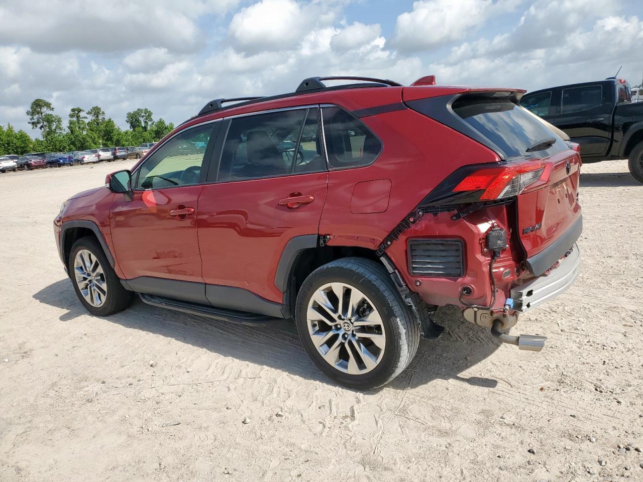 2020 Toyota Rav4 Xle Premium - Фото 2