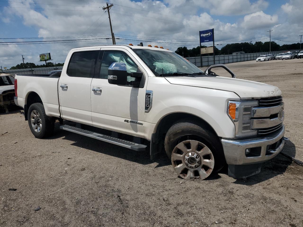 2019 Ford F250 Super Duty - Фото 4