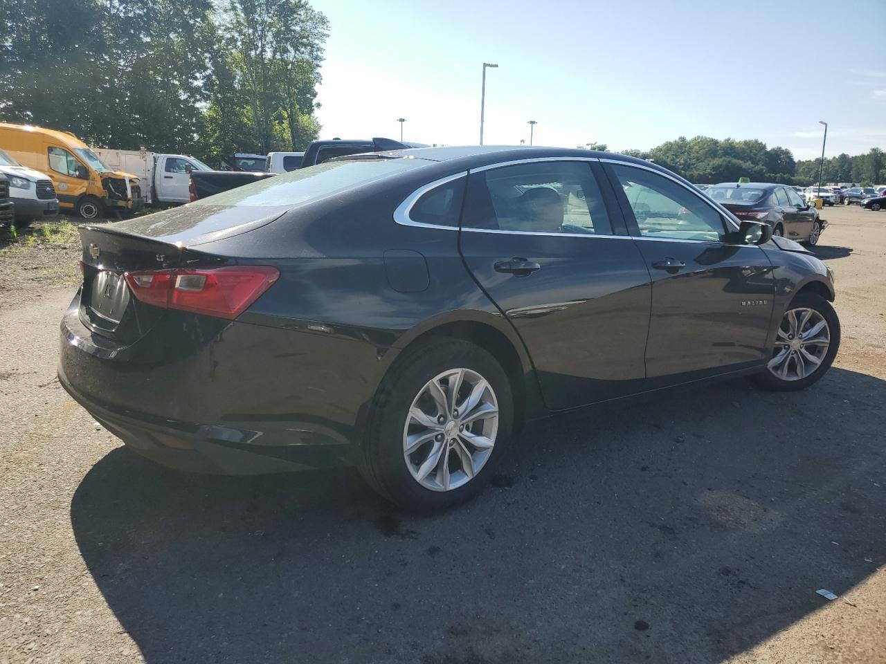 2023 Chevrolet Malibu Lt - Фото 3