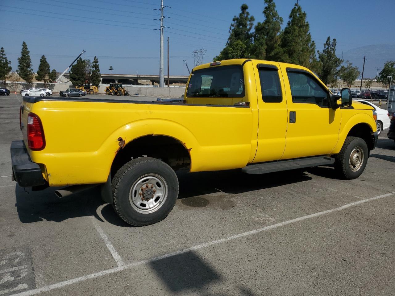 2014 Ford F250 Super Duty - Image 3