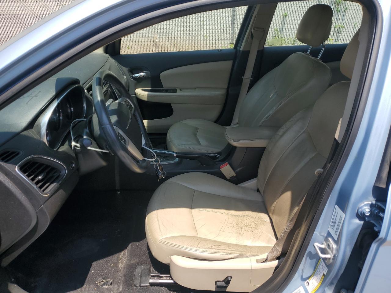 2012 Chrysler 200 Limited - Фото 7