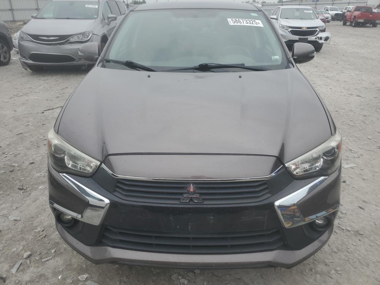 2017 Mitsubishi Outlander Sport Es - Image 5