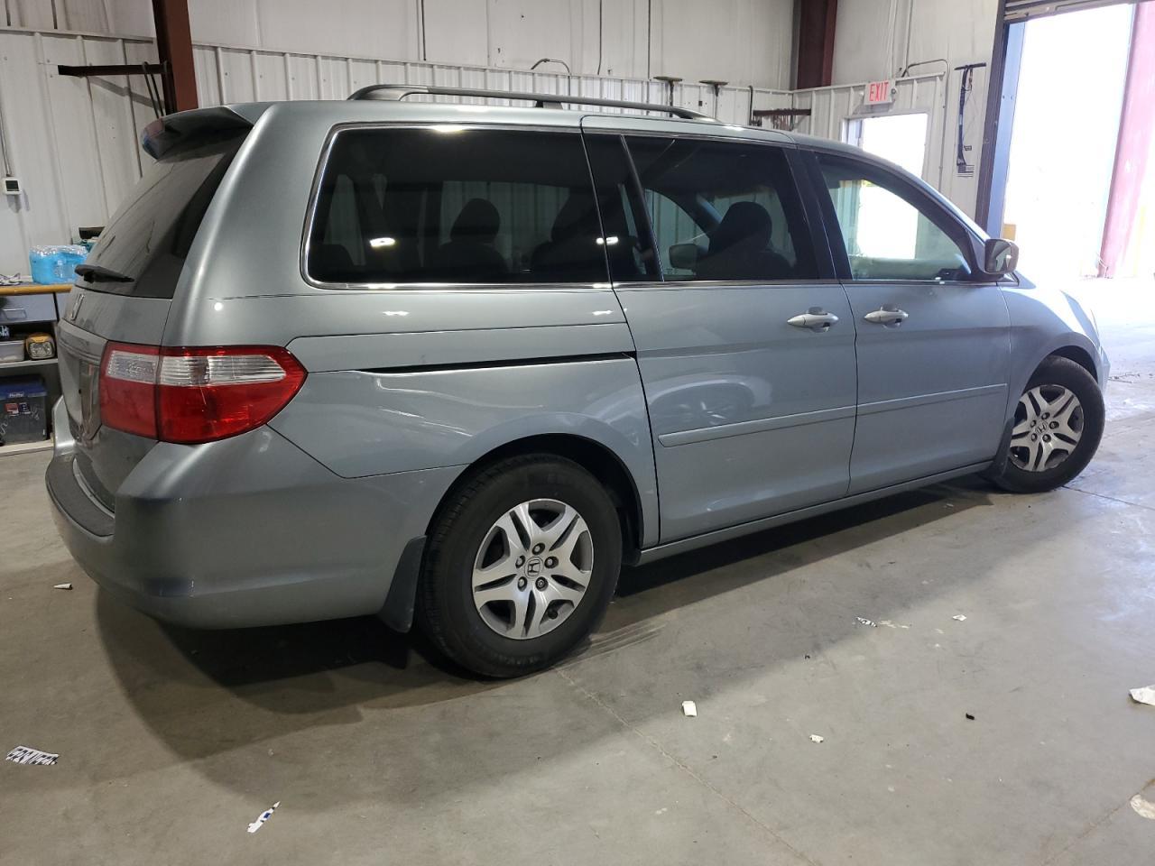 2007 Honda Odyssey Ex - Image 3