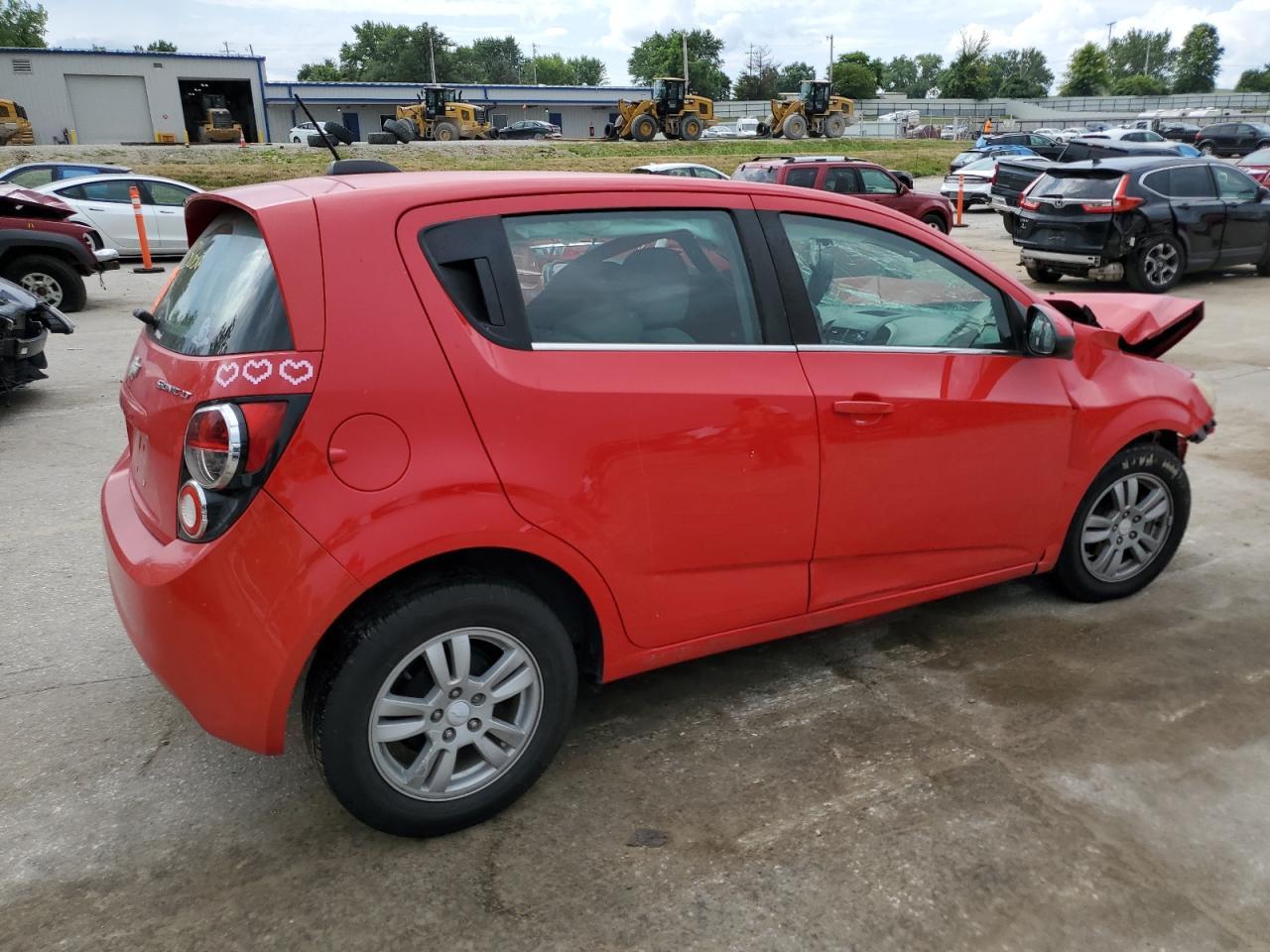 2015 Chevrolet Sonic Lt - Фото 3