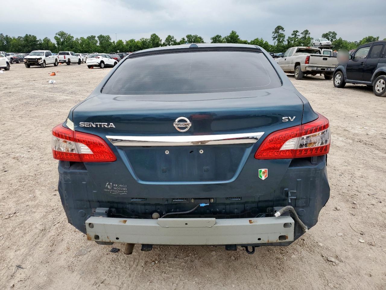 2015 Nissan Sentra S - Фото 6