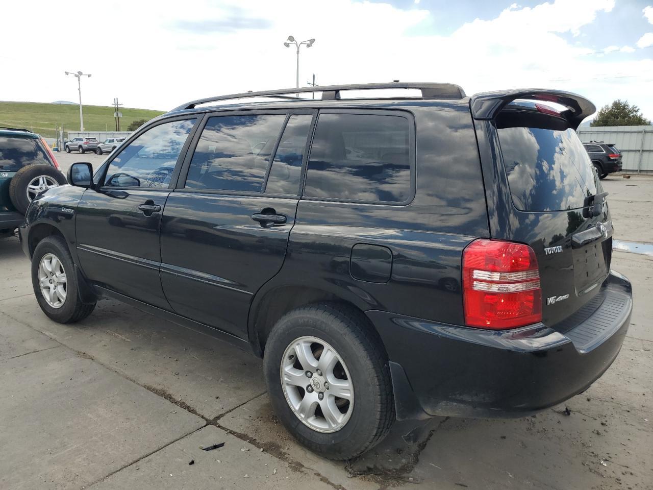 2003 Toyota Highlander Limited - Image 2