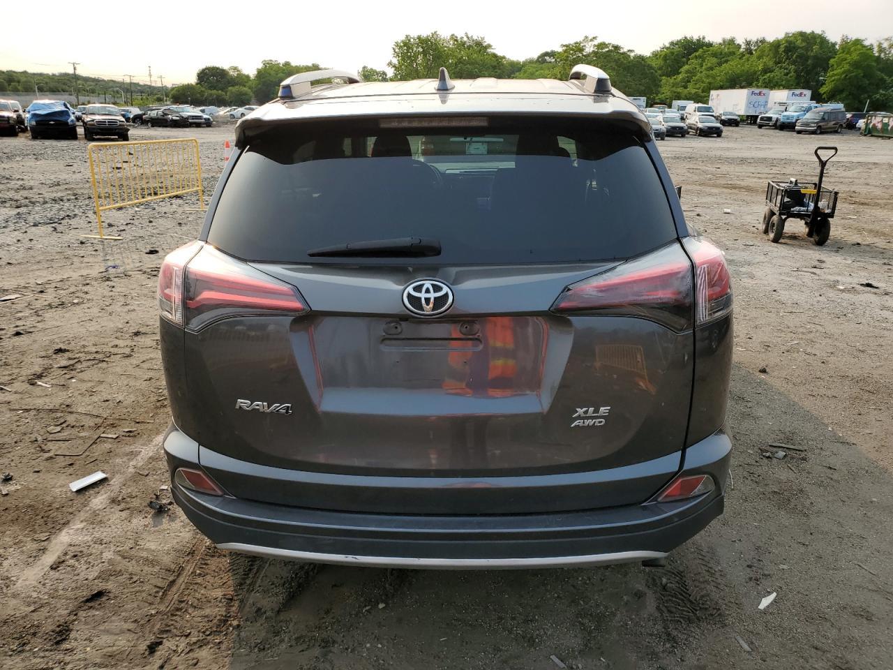 2016 Toyota Rav4 Xle - Фото 6