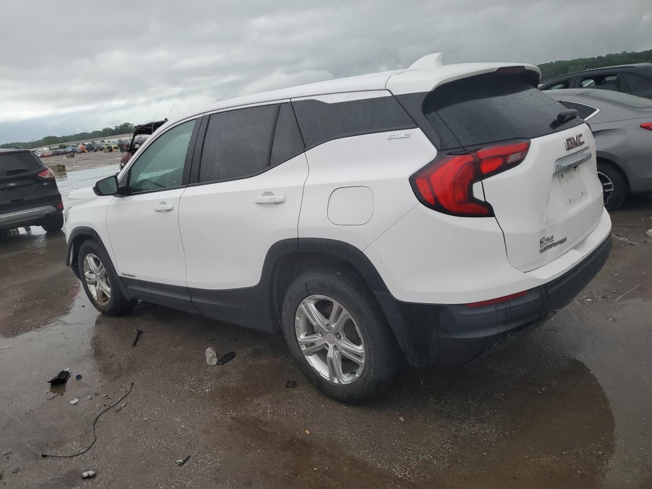 2020 GMC Terrain Sle - Image 2