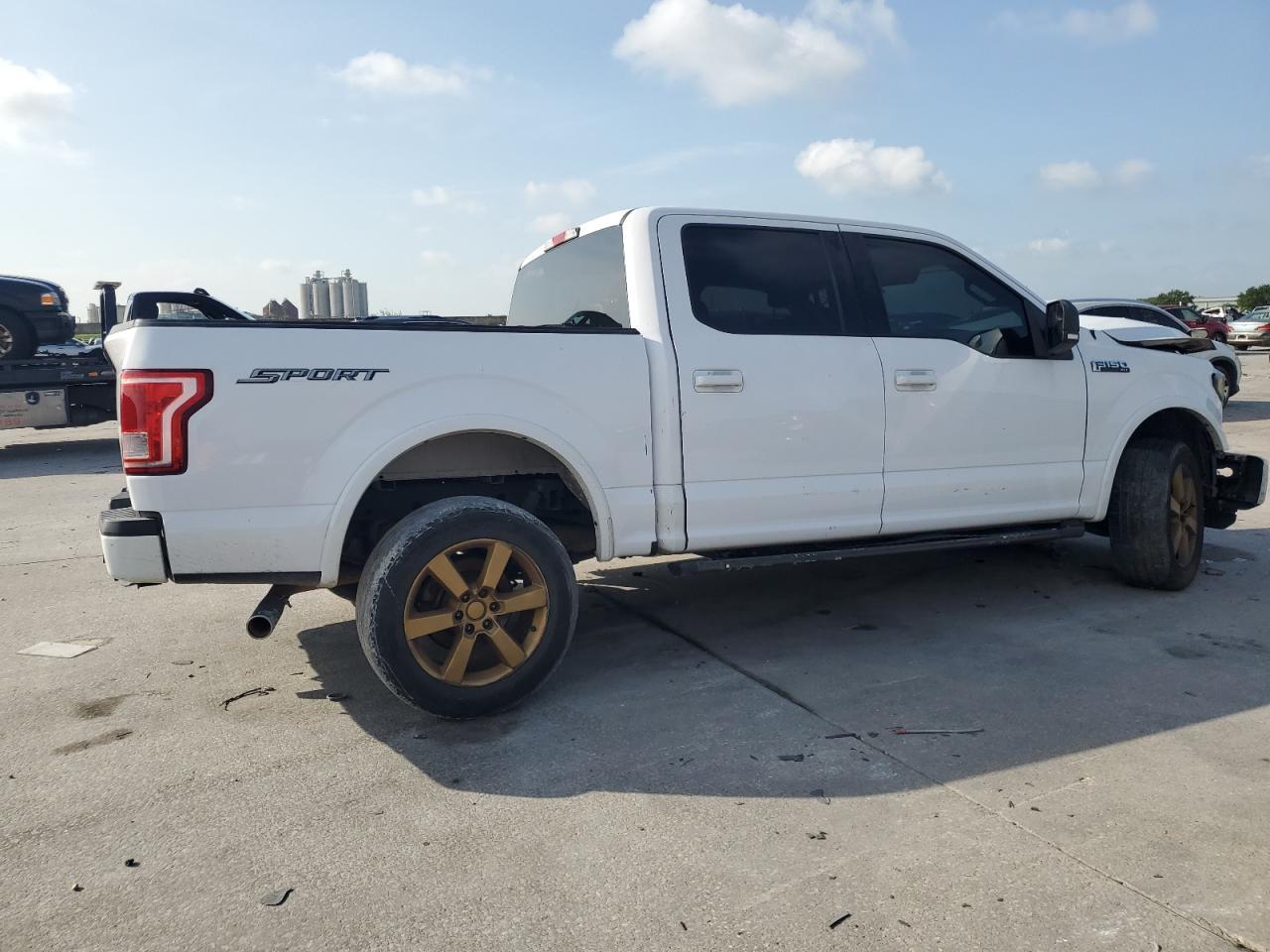 2015 Ford F150 Supercrew - Фото 3