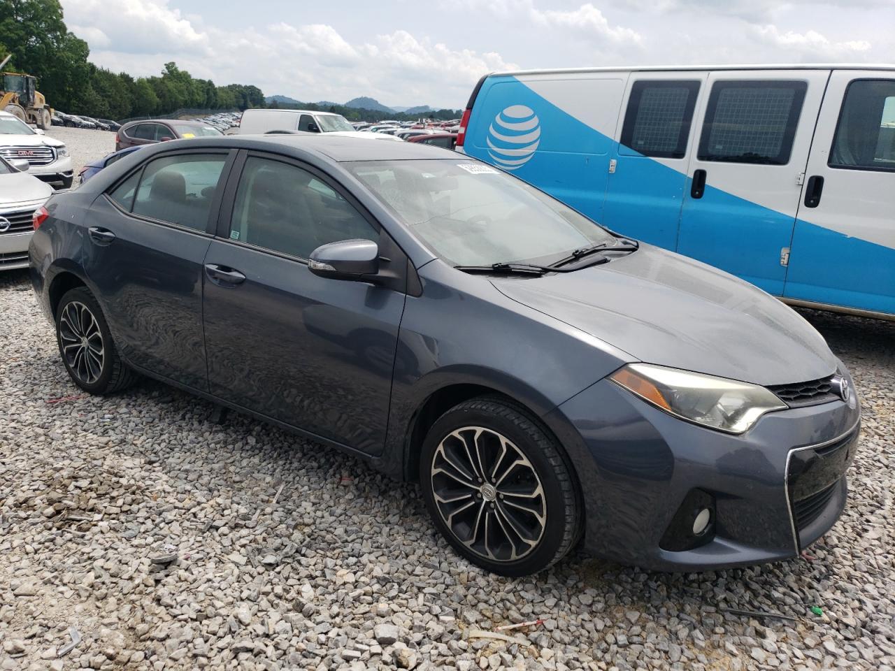2015 Toyota Corolla L - Фото 4