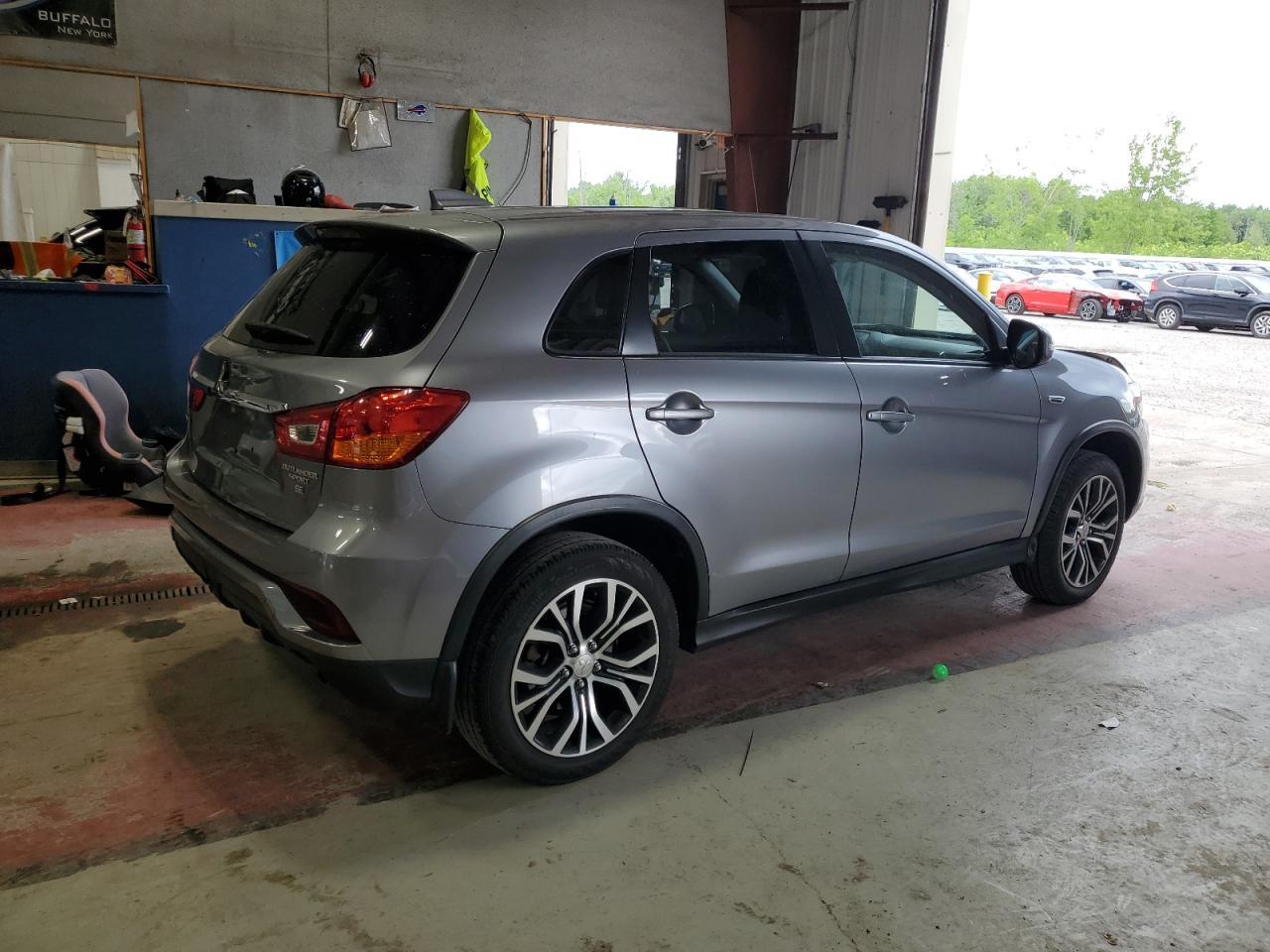 2018 Mitsubishi Outlander Sport Es - Фото 3