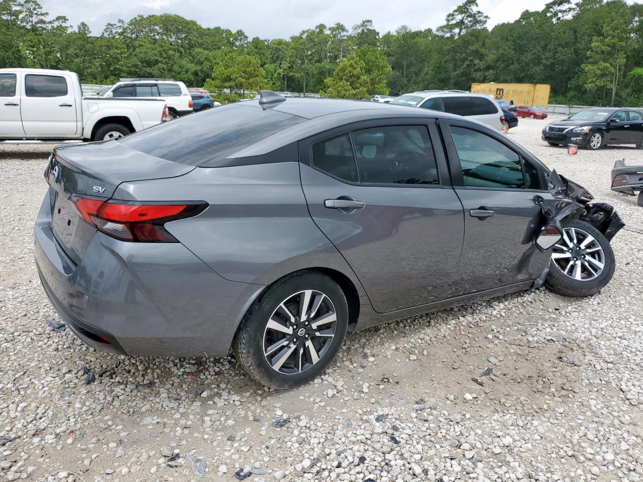 2021 Nissan Versa Sv - Фото 3