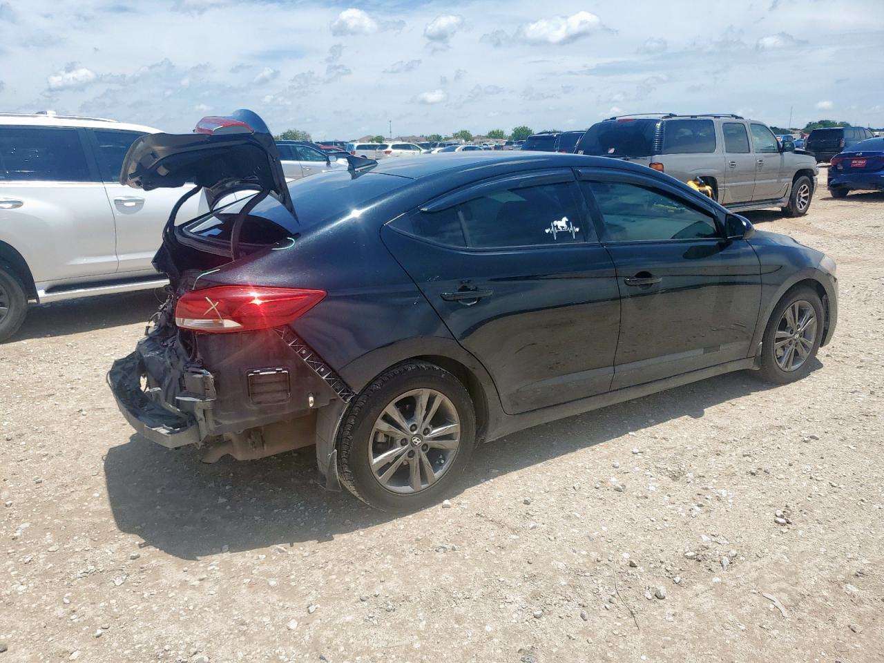 2018 Hyundai Elantra Sel - Фото 3
