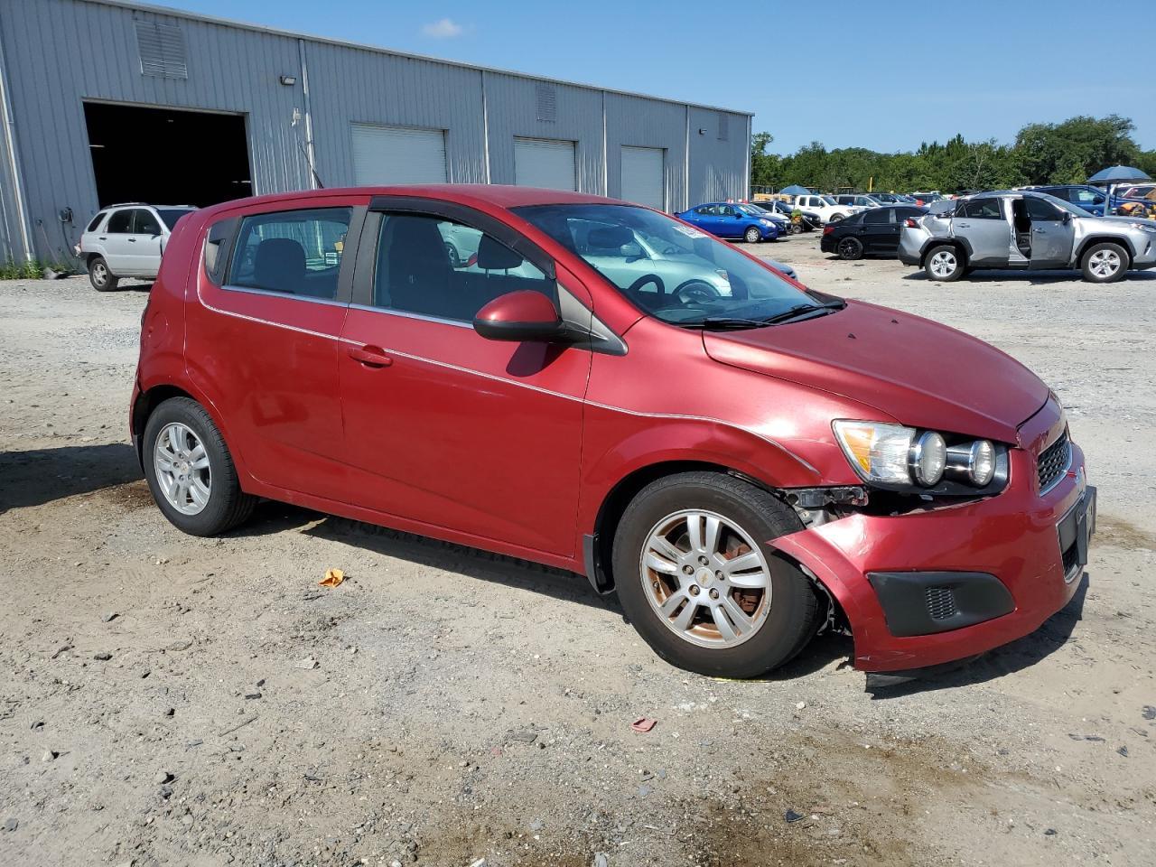 2012 Chevrolet Sonic Lt - Image 4