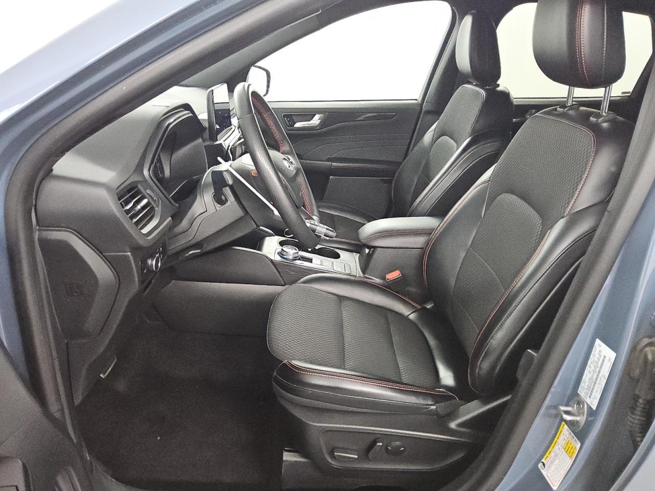 2023 Ford Escape St Line - Фото 7