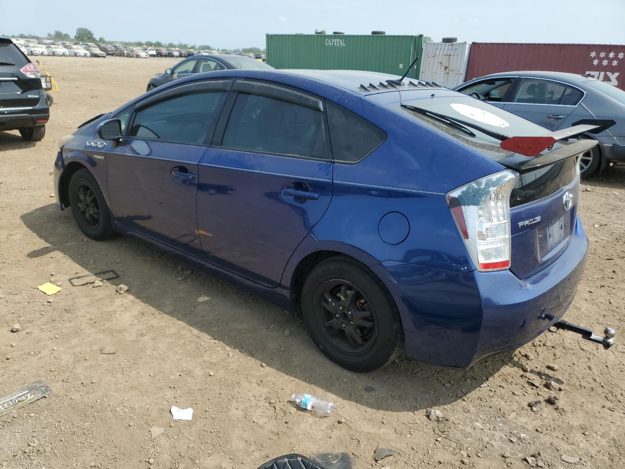 2010 Toyota Prius - Image 2